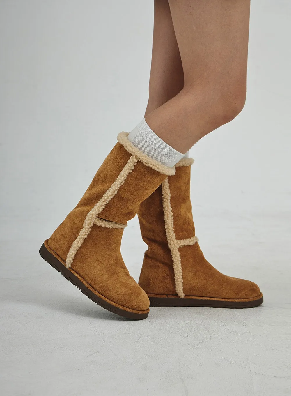 Suede Shearing Boots CN25